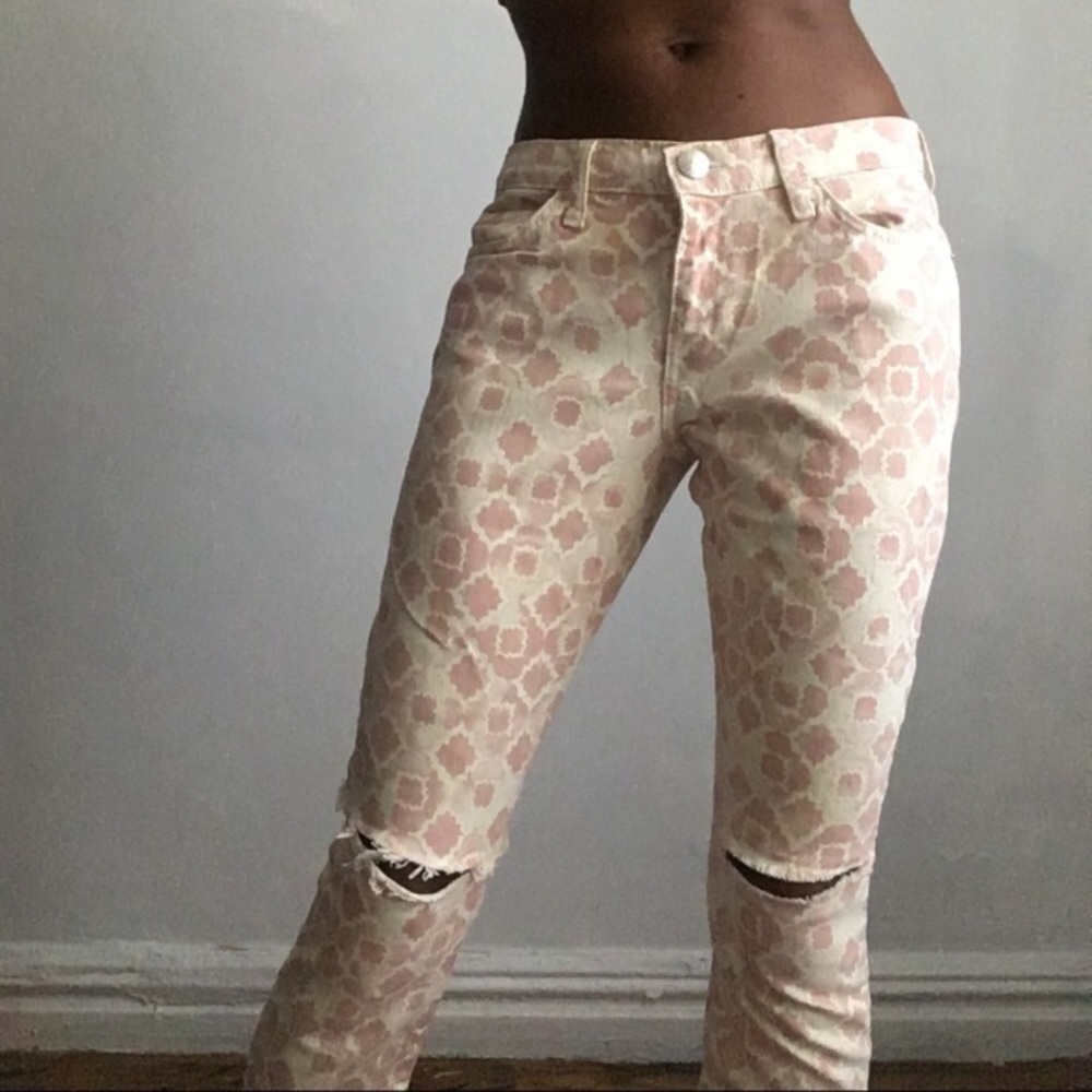 Current Elliot - image 4